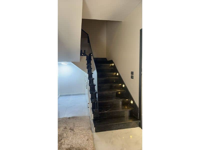 7 98f15ca0-0b22-4aa8-b90a-3e1513ed5c8c. jpg