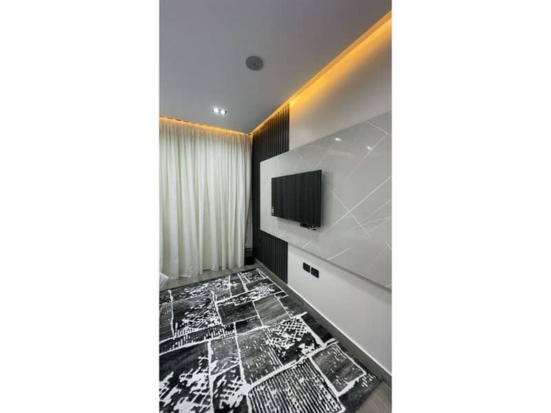 18 dd79bb70-0186-438d-b2f6-d083d20af9e9. jpg