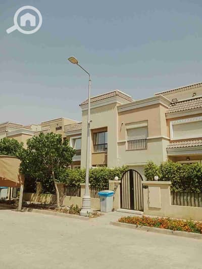 فیلا 4 غرف نوم للبيع في مدينة المستقبل، القاهرة - IMG_20251217_210843_449. jpg