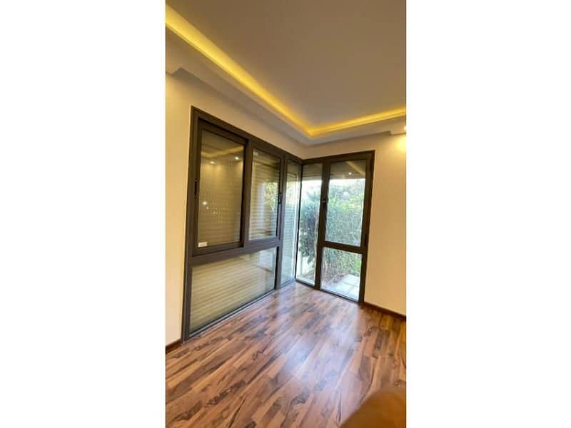 3 81f289d2-320f-4dfe-b9a2-dec1eef9b23a. jpg