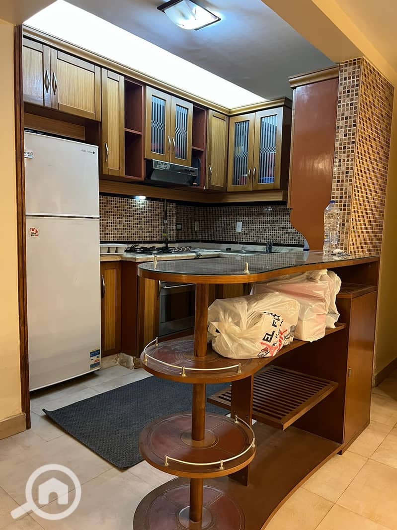 8 40d825a9-17e0-4947-9519-105c76d08742. jpeg