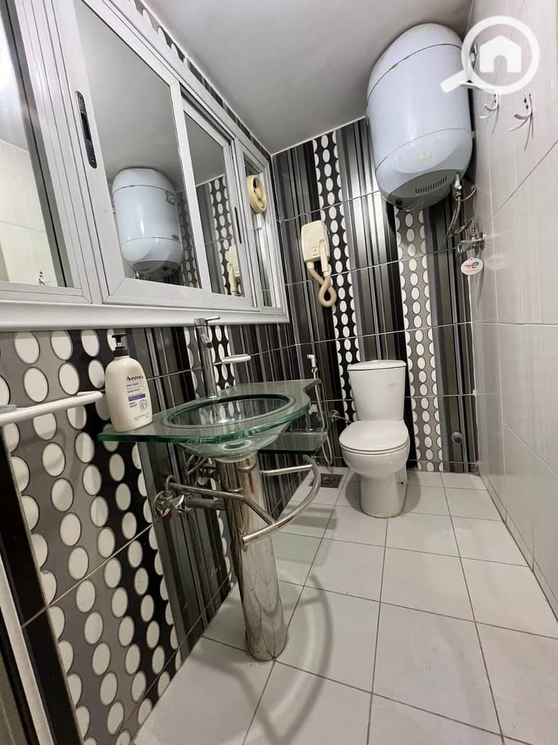 11 c530896c-7eba-4fa5-88e0-e91b473d0b2a. jpeg