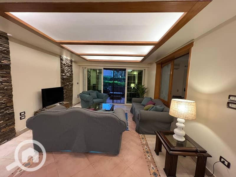 18 69261807-caa3-447b-bc00-f020d07ba2c9. jpeg