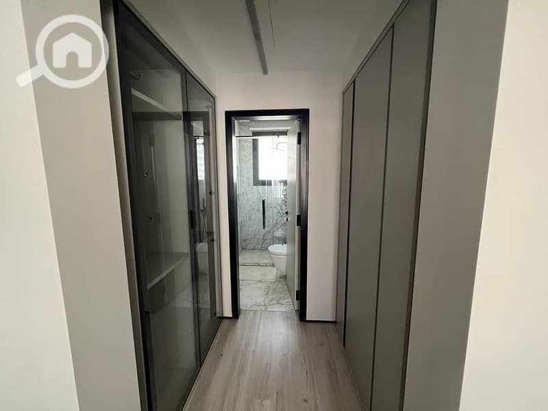 9 8b10f065-22a3-40ab-9f0b-8029639c524c. jpeg