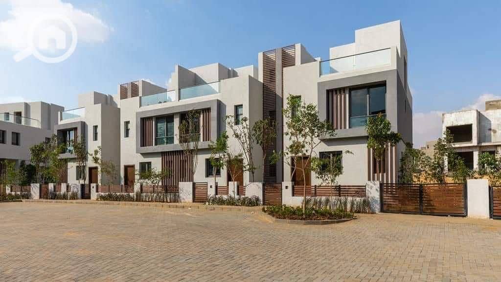 3 ca05e1f4-f77a-4887-a30e-9bfa6a62d94d. jpeg