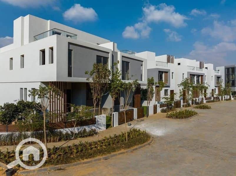 4 db8eef0b-b258-4a4f-b61f-04026faa9216. jpeg