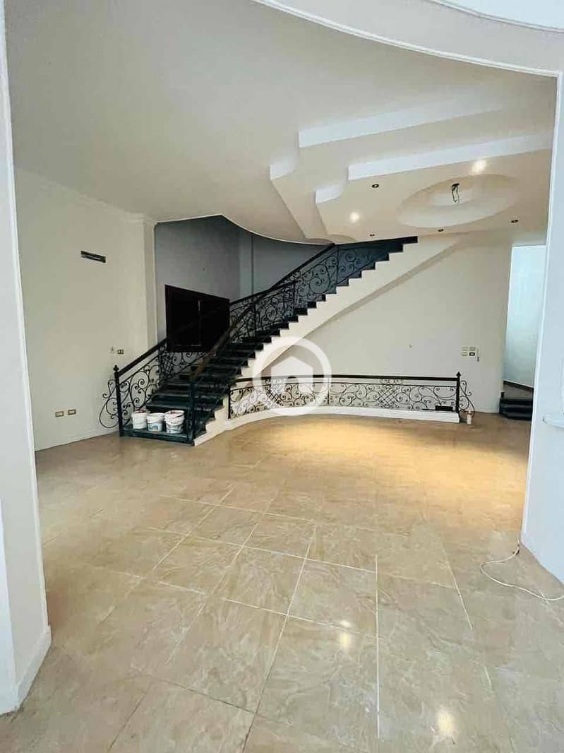 8 7542b013-9bf4-4470-ab54-f120f5e3ba24. jpg