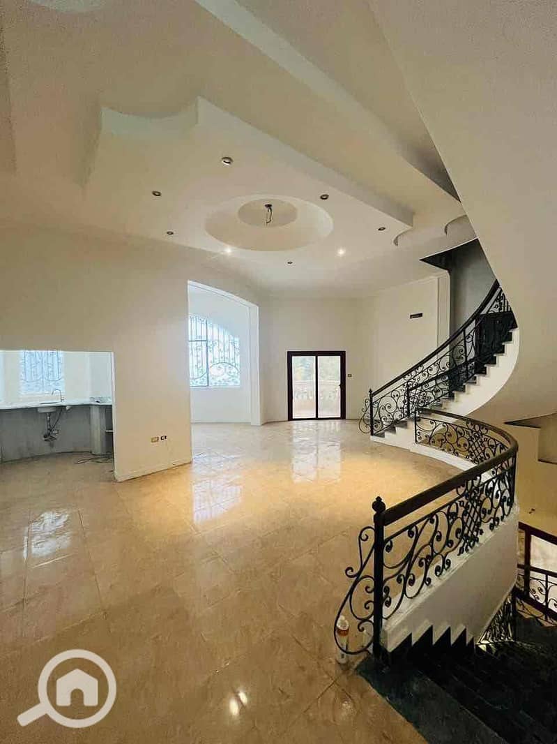 11 495a3572-7d2b-482b-bf61-fc0abe06d3b3. jpg