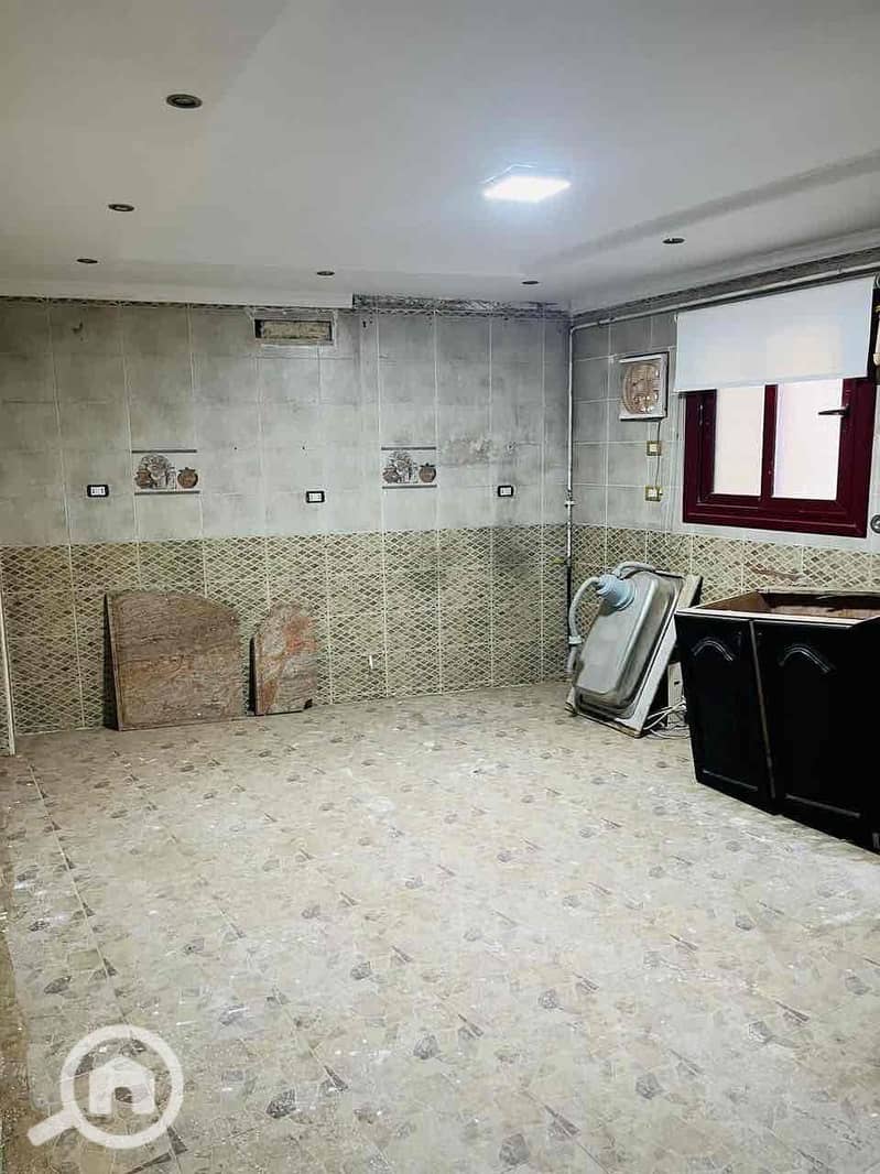 21 2885ef66-2647-4ef0-a8f7-d94ec1e2da17. jpg