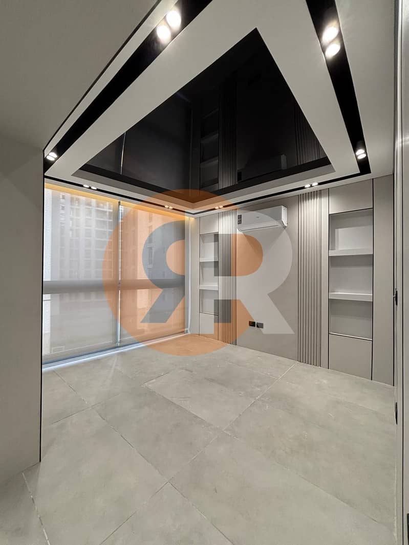 4 WhatsApp Image 2025-12-16 at 3.07. 08 PM (1). jpeg