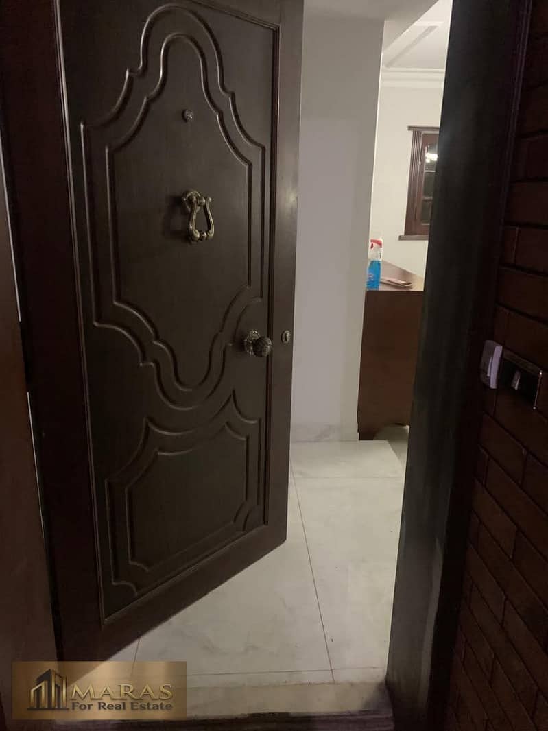 170 sqm Apartment for Sale on Street 199, Degla – 3 Bedrooms, 2 Bathrooms, Spacious Reception, Balcony, Renovated Super Lux, 2nd Floor with Elevator. - Ansicht 3