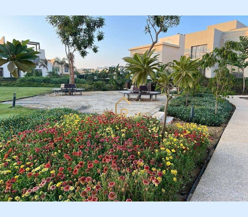 5 550435489_2003640200474322_4023640702347041011_n. jpg