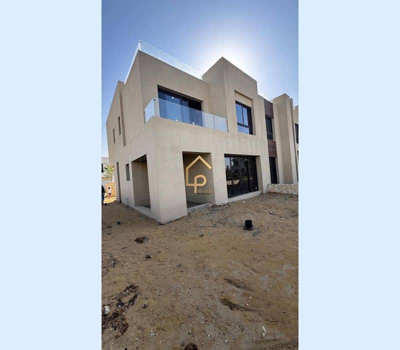 8 552867085_24231095783253921_3400876227078609608_n. jpg