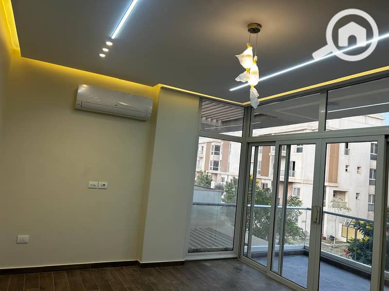 4 WhatsApp Image 2026-01-17 at 11.51. 26 AM (4). jpeg