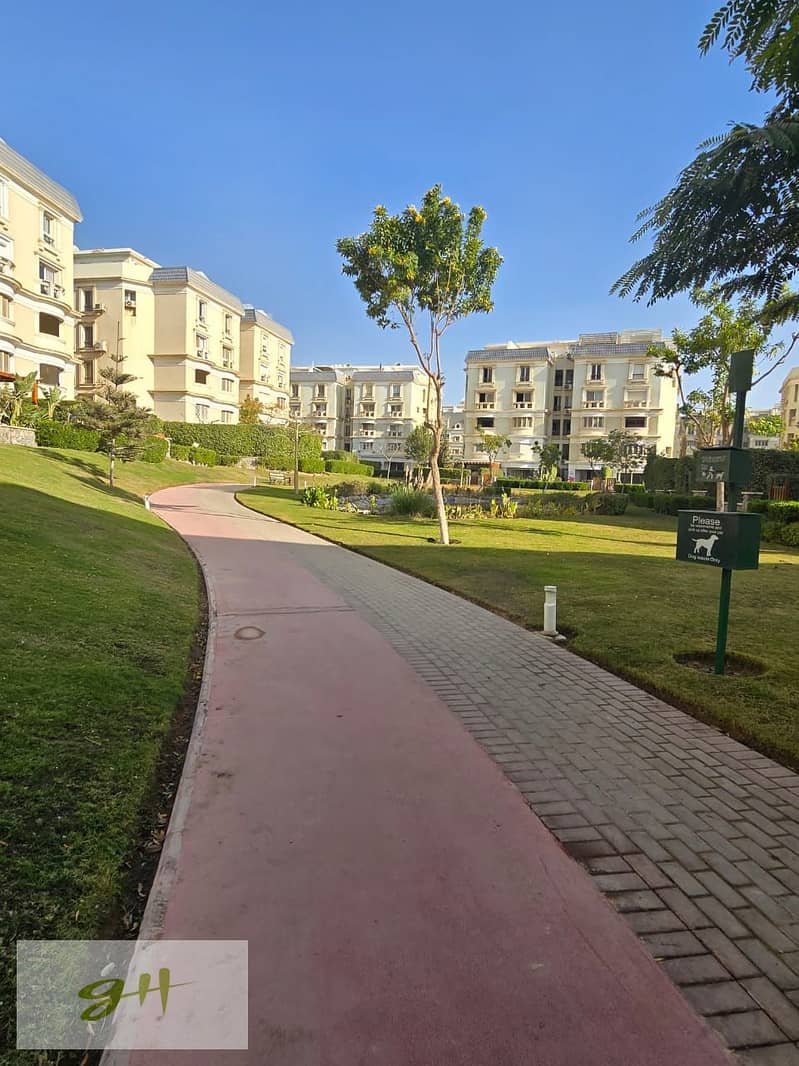 5 a496d41a-6aa4-4859-8d13-7df606dbac50. jpg