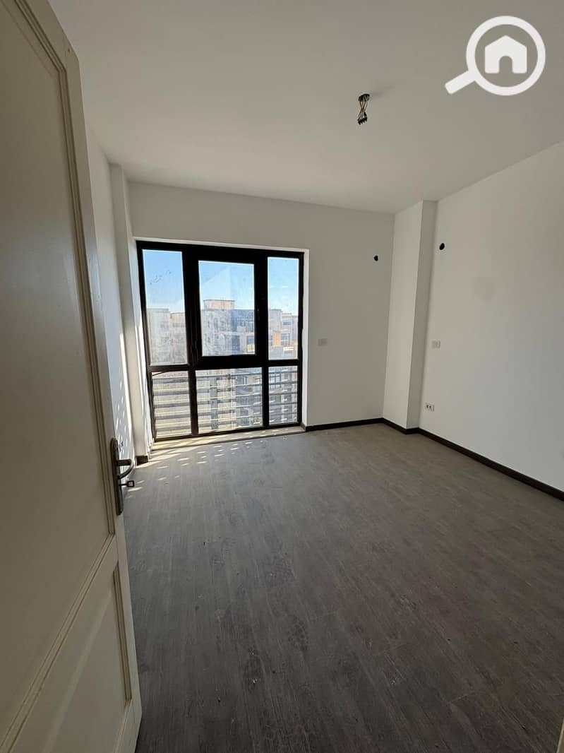 7 397d4315-fa09-47d0-9b1a-ea38050f00ca. jpg