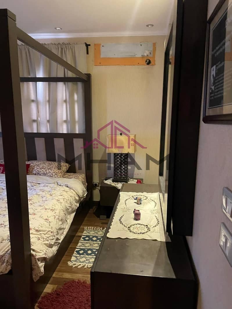 10 photo_6008363410216651777_y. jpg