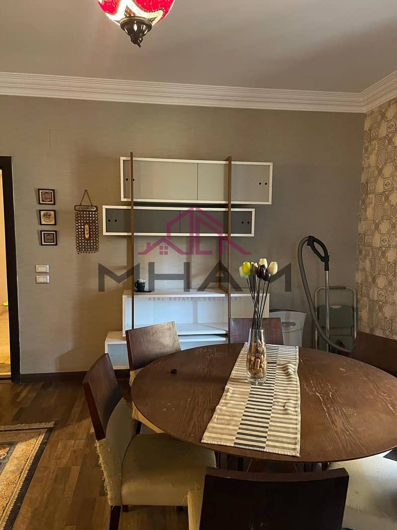 12 photo_6008363410216651779_y. jpg