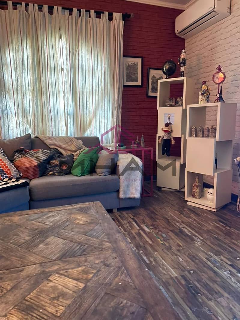 15 photo_6008363410216651782_y. jpg