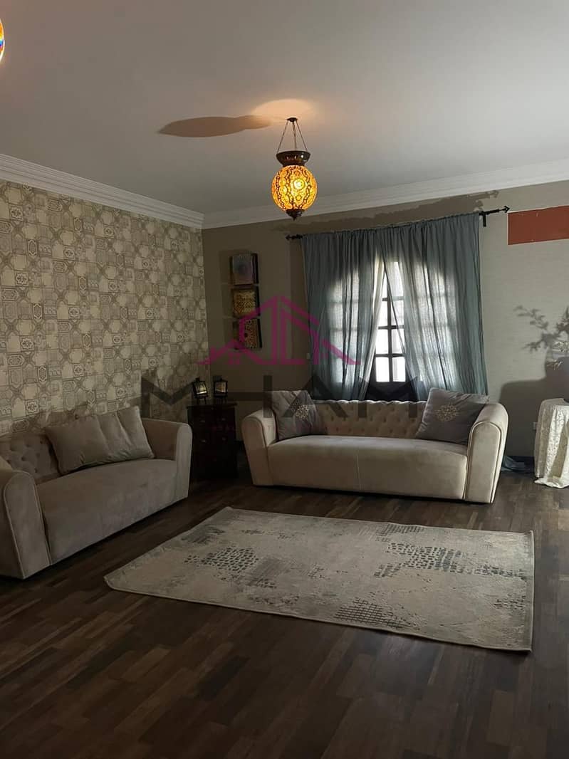 25 photo_6008363410216651792_y. jpg