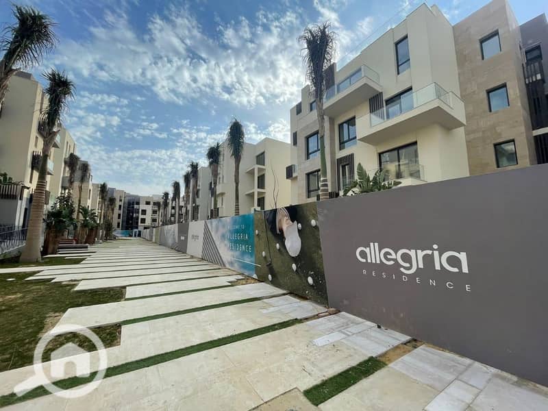 7 aacaf4f1-b90a-4546-b228-830ff871a39d. jpg