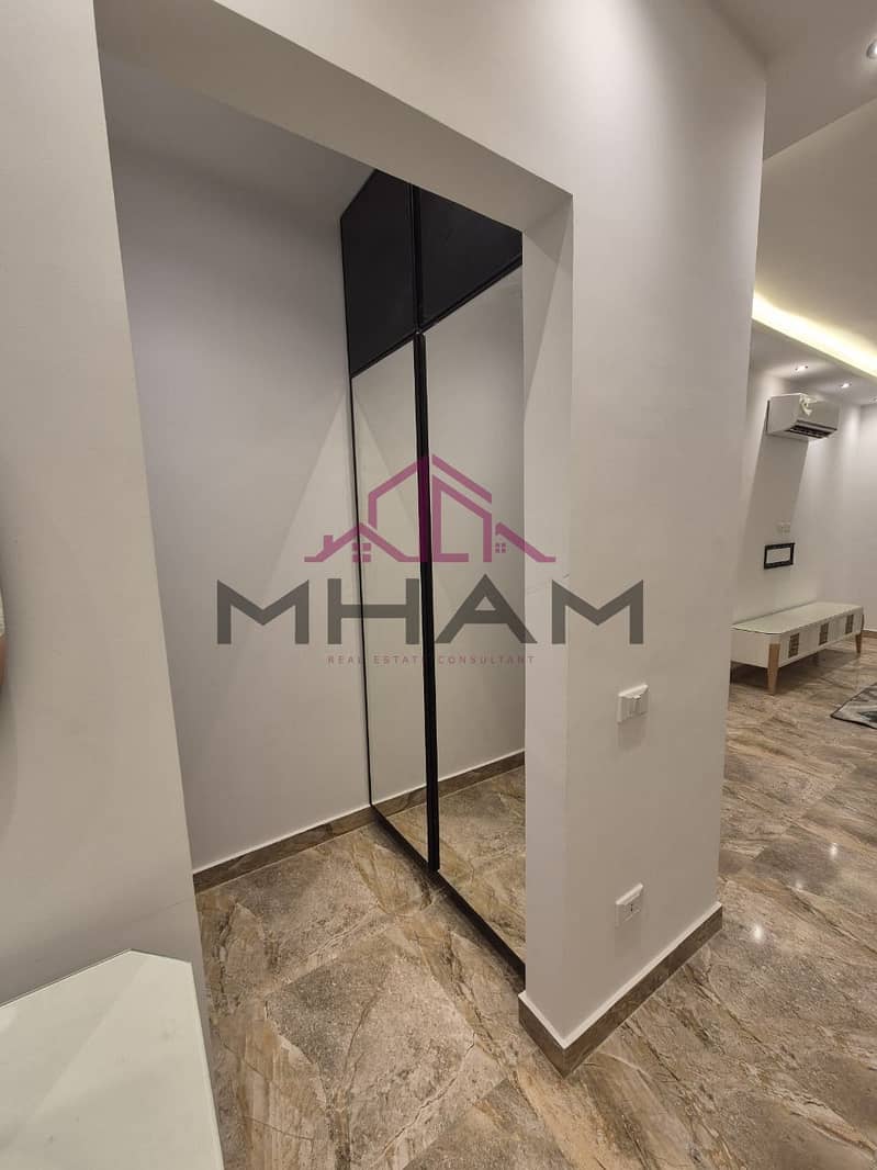 15 photo_6008363410216651752_y. jpg