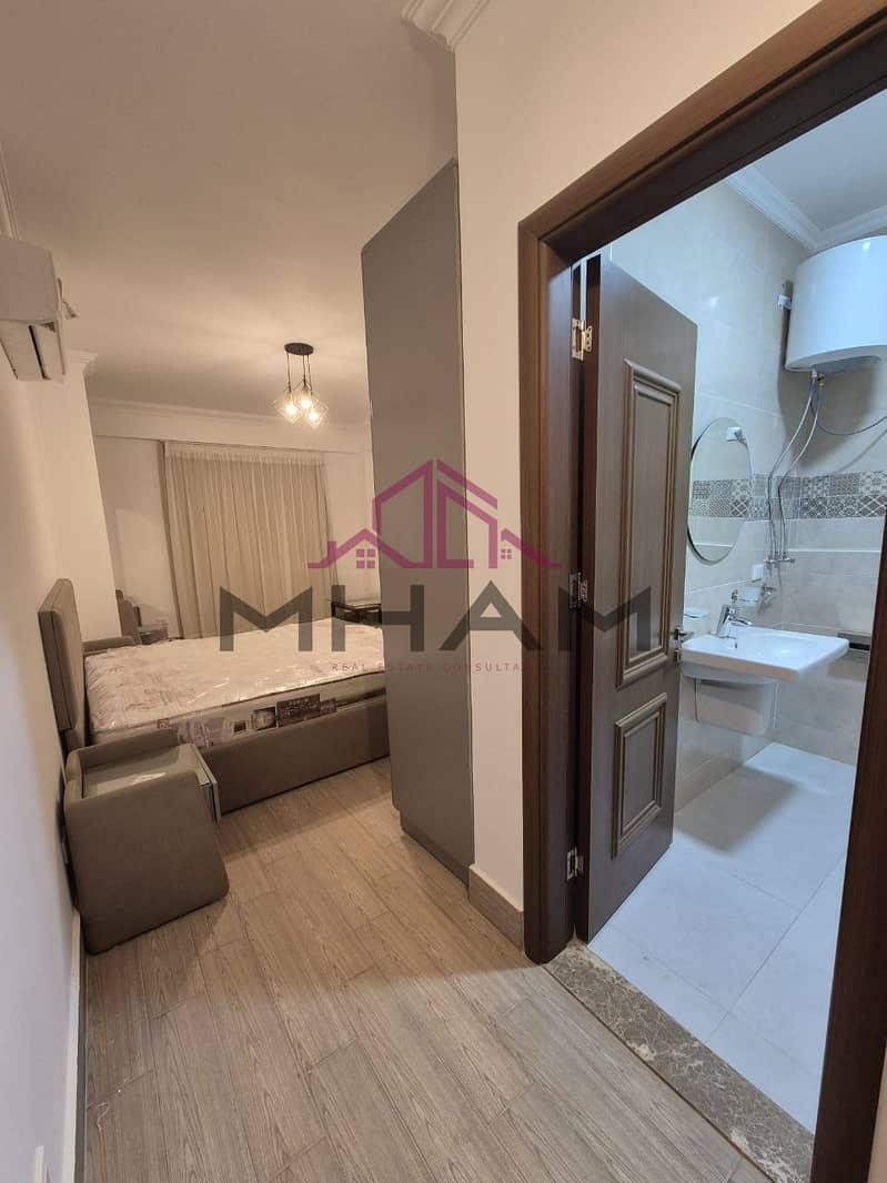 22 photo_6008363410216651759_y. jpg