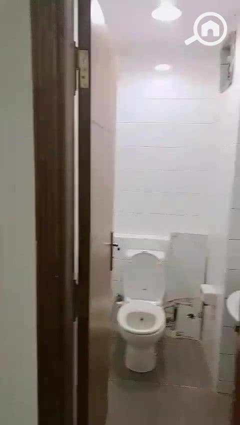 8 WhatsApp Video 2026-01-18 at 11.40. 06 AM - frame at 0m11s. jpg
