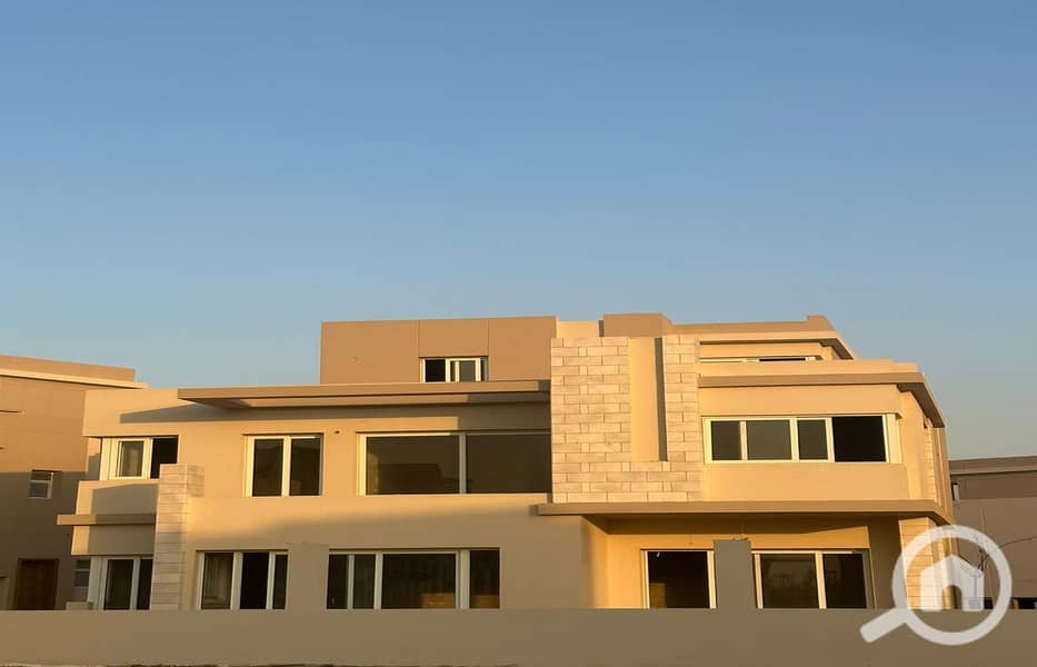 5 WhatsApp Image 2025-01-22 at 2.53. 45 PM(1)_1400x900. jpg