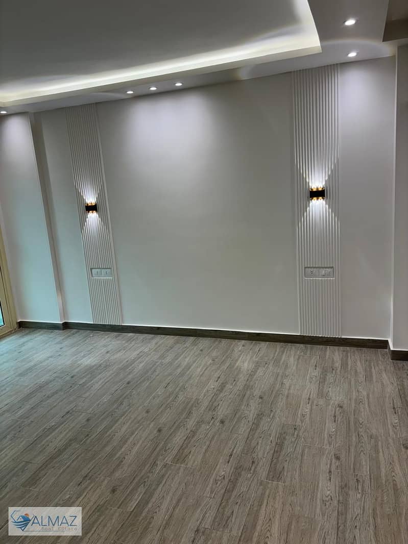 5 WhatsApp Image 2026-01-18 at 11.37. 09 AM (1). jpeg