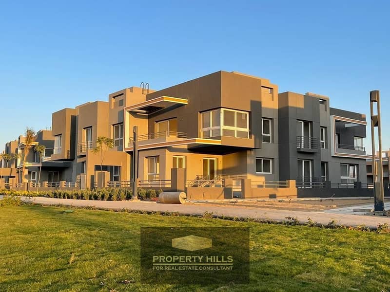 12 PHOTO-2024-10-22-20-57-31. jpg