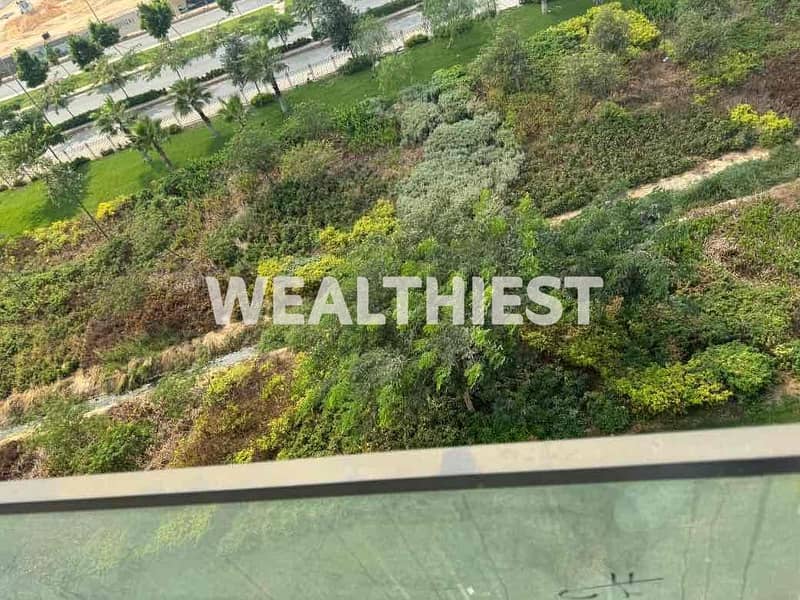 3 2fc4c327-96cd-46b9-b8cf-9bba31598c1d. jpg