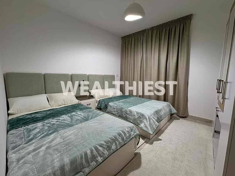 9 205d9fc9-15a8-4efb-b553-eef976920f2a. jpg