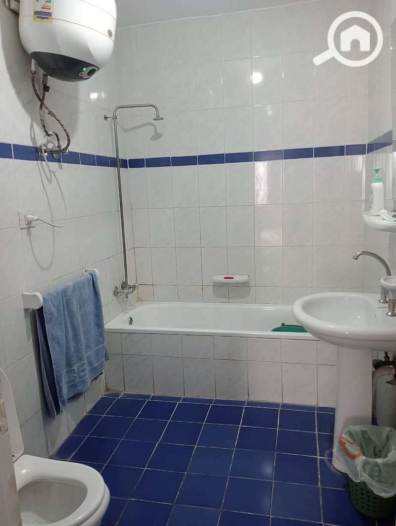 4 18847310-2d59-4983-bb07-ae238151df8b. jpg