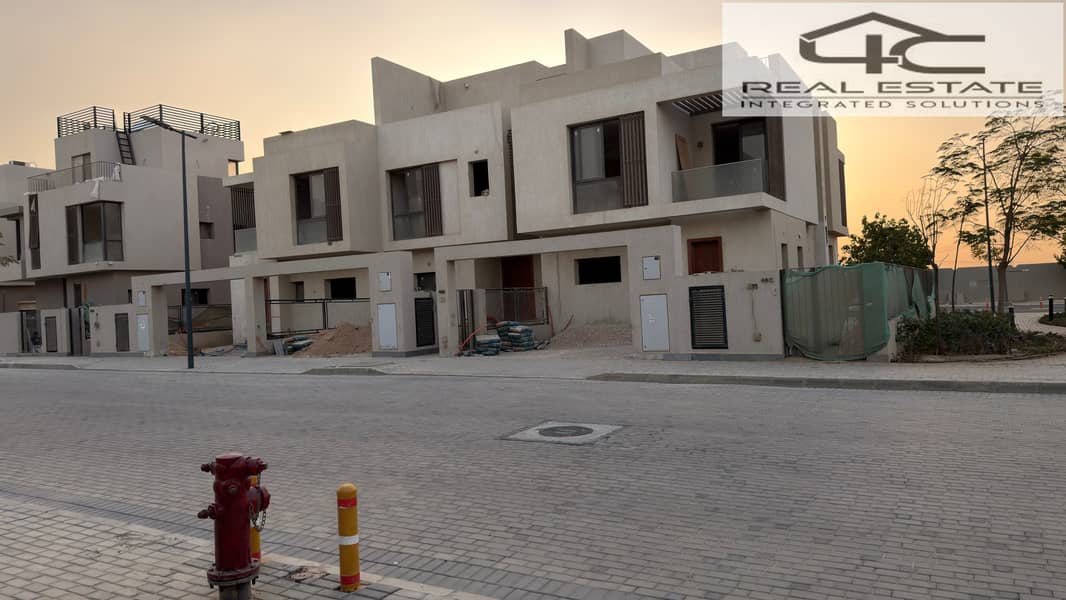 5 2025_12_23_16_38_IMG_1869. JPG