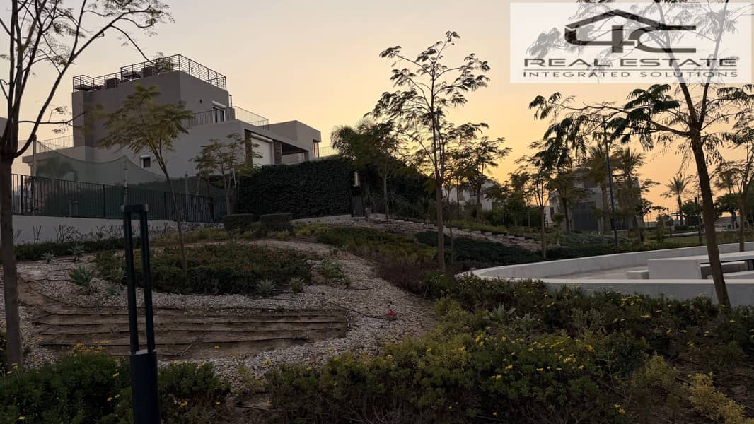 9 2025_12_23_16_28_IMG_1819. JPG