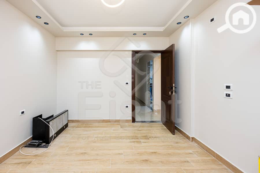 13 (13) IMG_9710. jpg