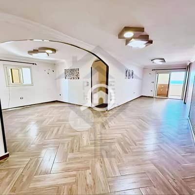 فلیٹ 3 غرف نوم للبيع في كامب شيزار، الإسكندرية - 1. jpg