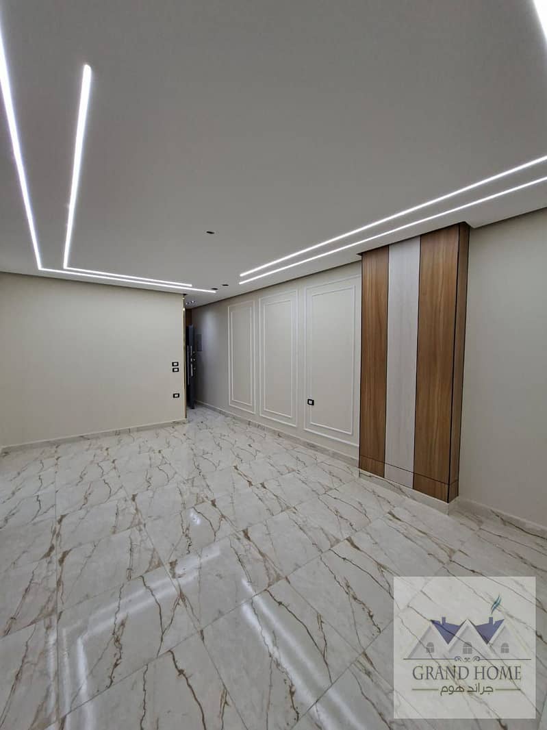 6 370cc674-6234-412a-b54e-1e8ee3336abb. jpg