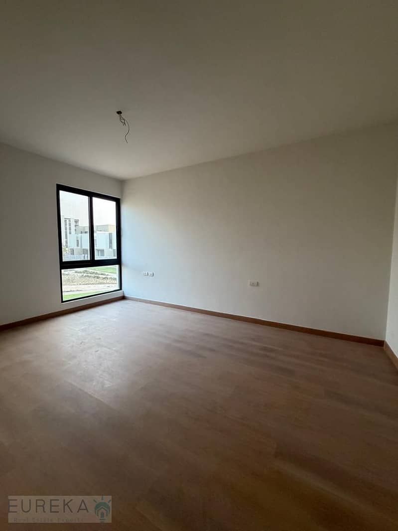 7 WhatsApp Image 2025-11-13 at 11.46. 35 AM (3). jpeg