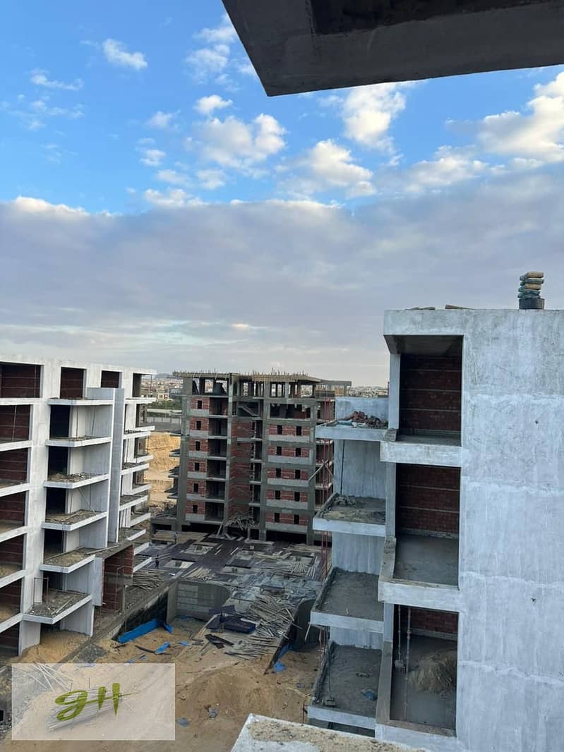 12 f985812a-30e9-4059-9a7d-b52c92736003. jpg