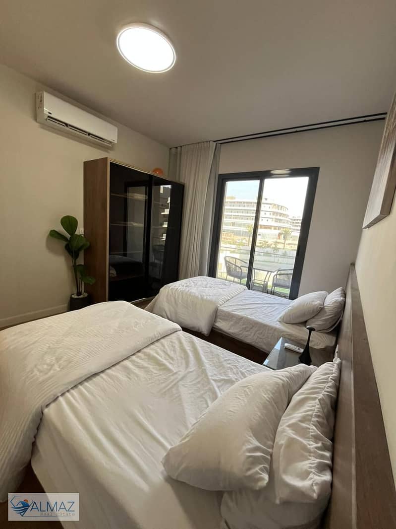 5 WhatsApp Image 2026-01-18 at 12.19. 13 PM. jpeg