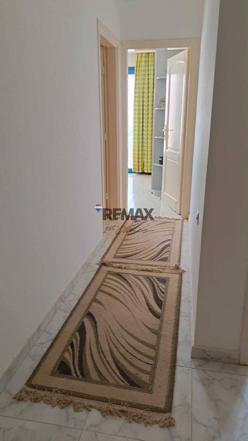 15 1e5a29a7-a3af-453b-aba6-da0cb657f4f5. jpg