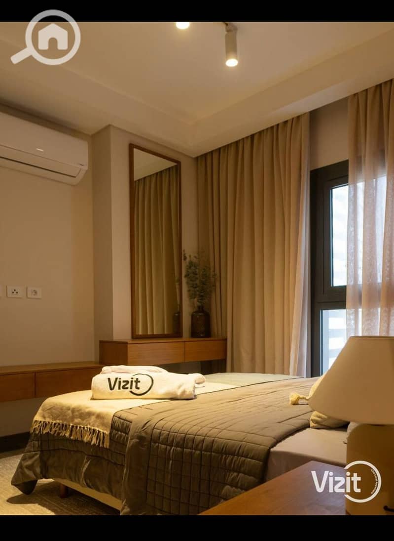 7 60e4ddd1-586f-4472-8f35-4379c52f4ddb. jpg