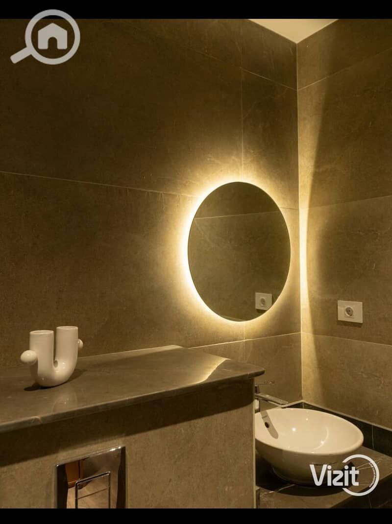 21 c2a2ec14-ed2a-4592-8a5f-9ef09813aa5e. jpg