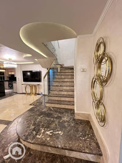 3 Bedroom Duplex for Sale in New Cairo, Cairo - a8fb0931-5827-450f-a95f-90f3fd3a962a. jpg