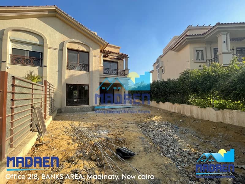 4 5A246726-CDC5-44E3-8BA6-66CFED43F16E. jpeg