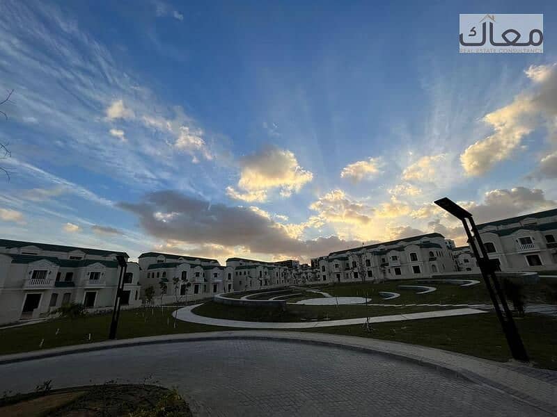 2 PHOTO-2025-05-06-16-07-39 3. jpg