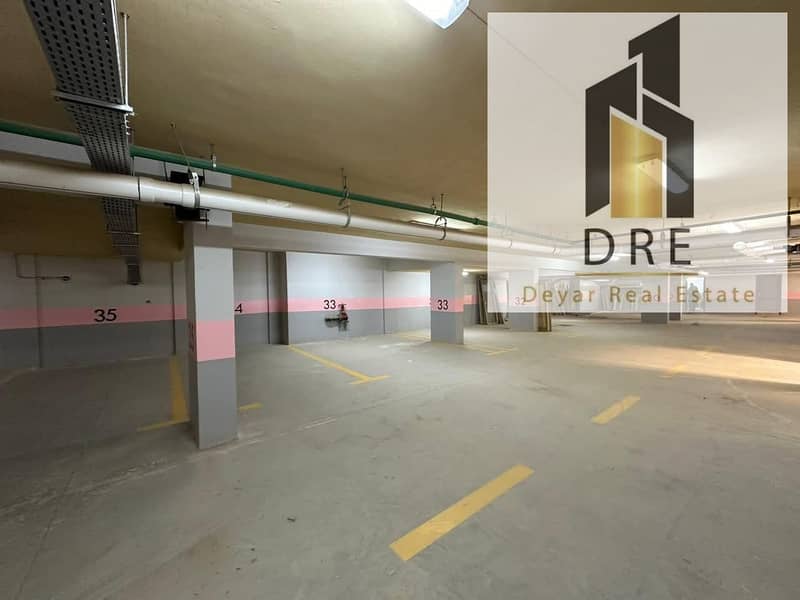 12 c37a27a9-2e27-45c4-ad03-17e58915e38f. jpg