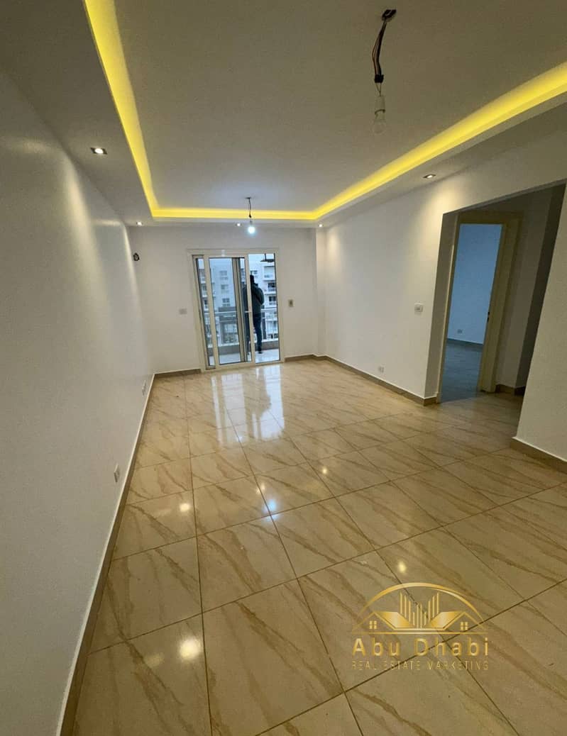 8 2096e31c-ade9-480a-ab68-408c1a73632e. jpg